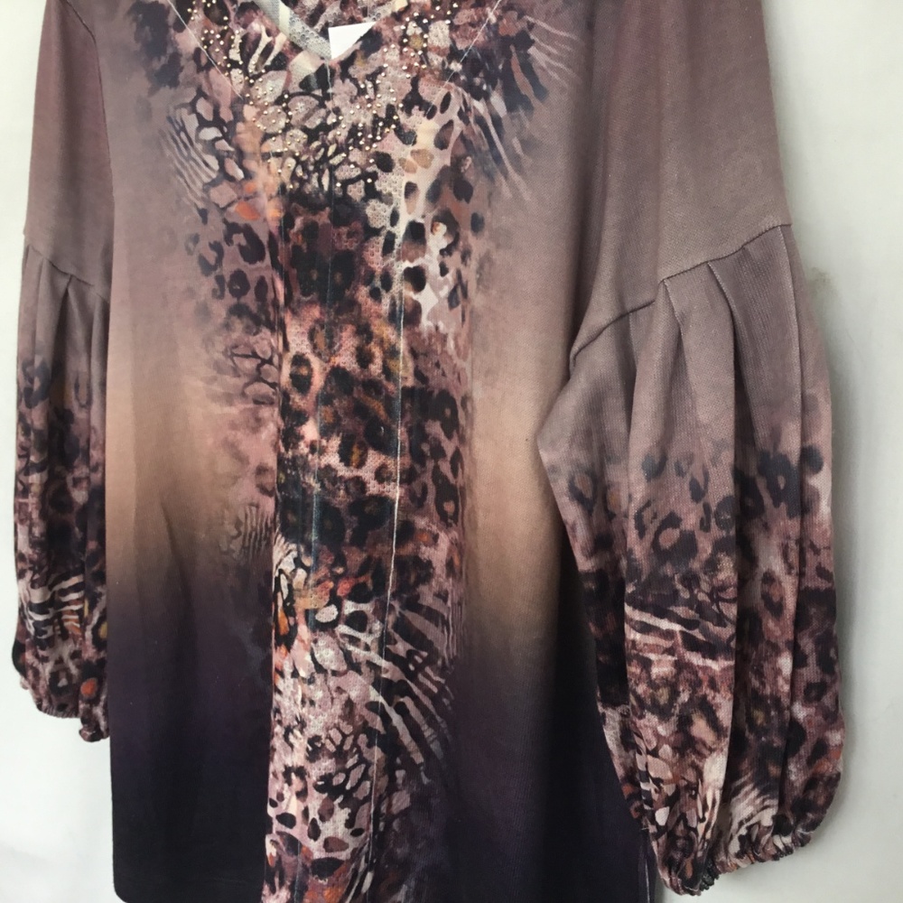 Top Women's One World L Large Gray Taupe Knit NWT - Picture 6 of 8